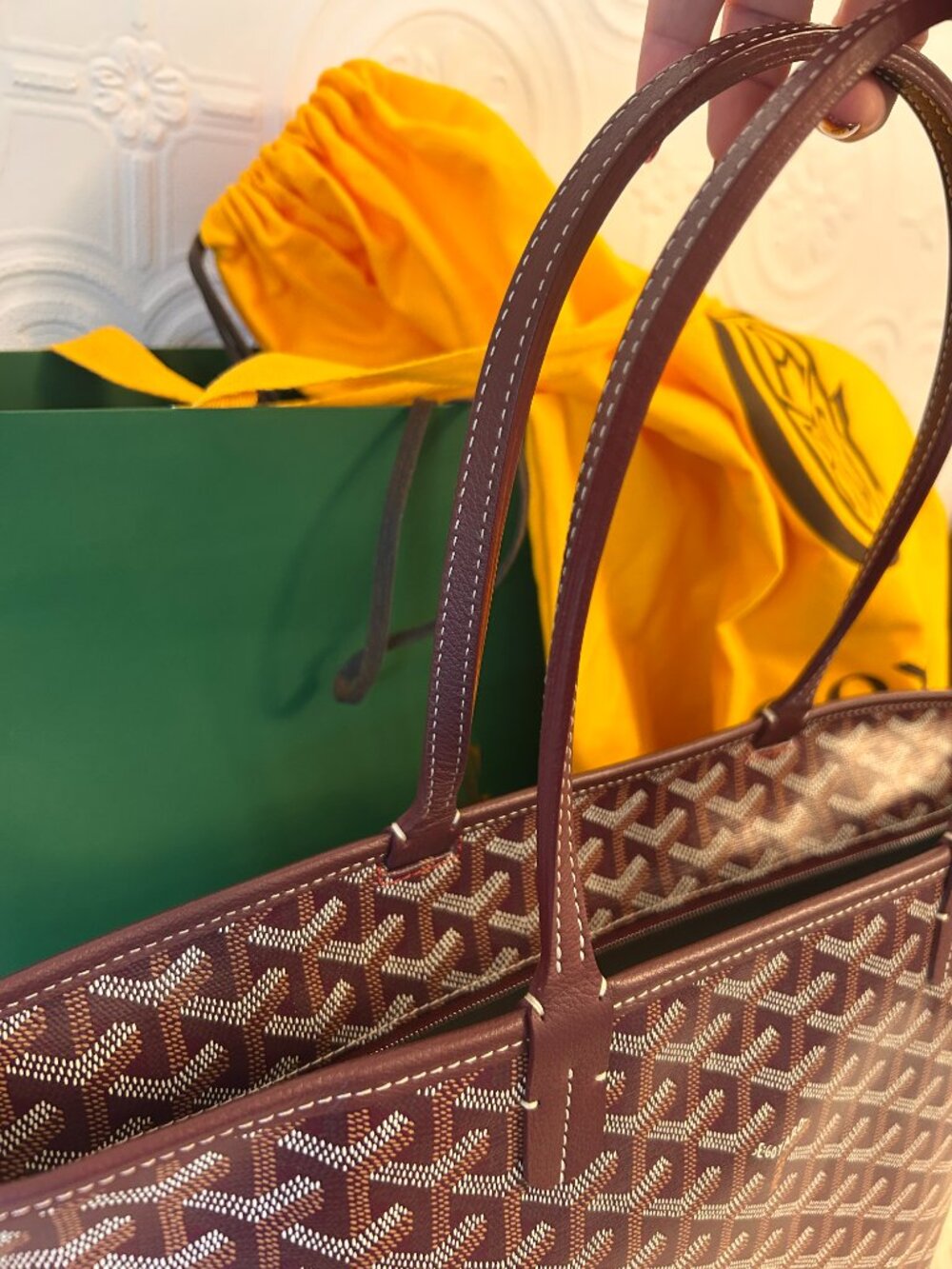 GOYARD Artois PM in Bordeaux with shopping tote, dust bag, original receipt - Picture 6 of 11